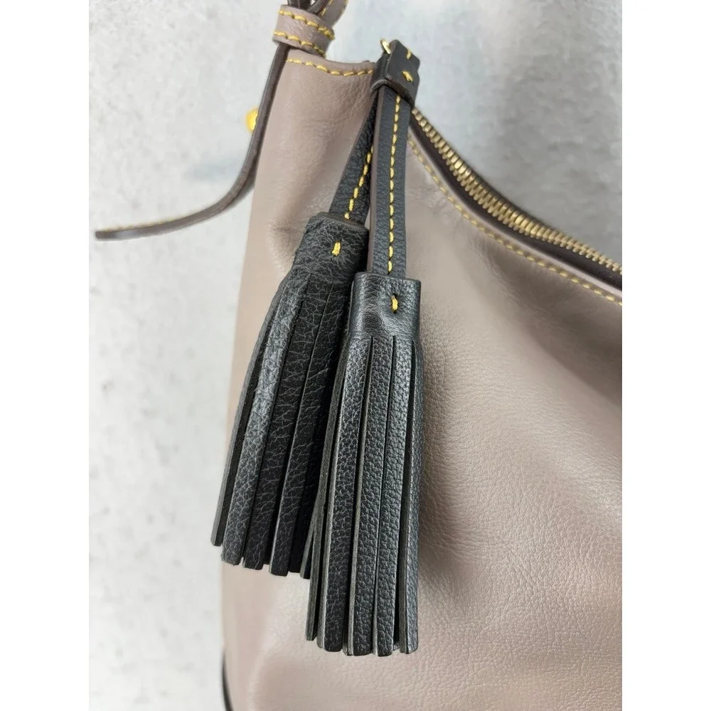 Dooney & Bourke Hobo Bag & Wallet Large Mushroom Black Leather Tassel CF937